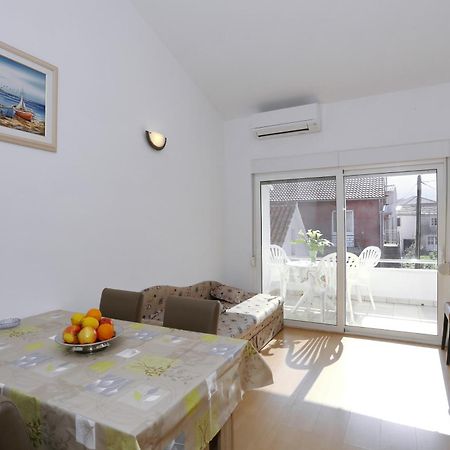 Apartments Olga Božava Екстериор снимка