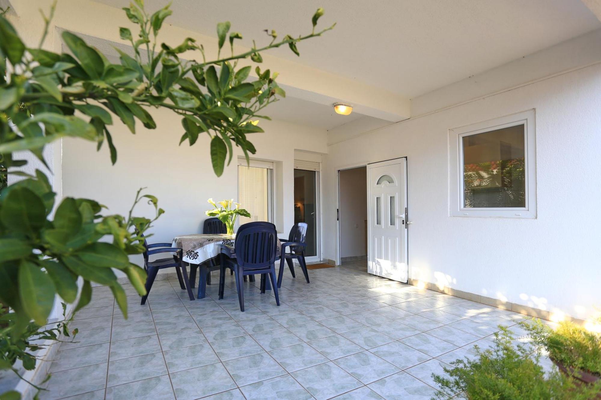 Apartments Olga Božava Екстериор снимка