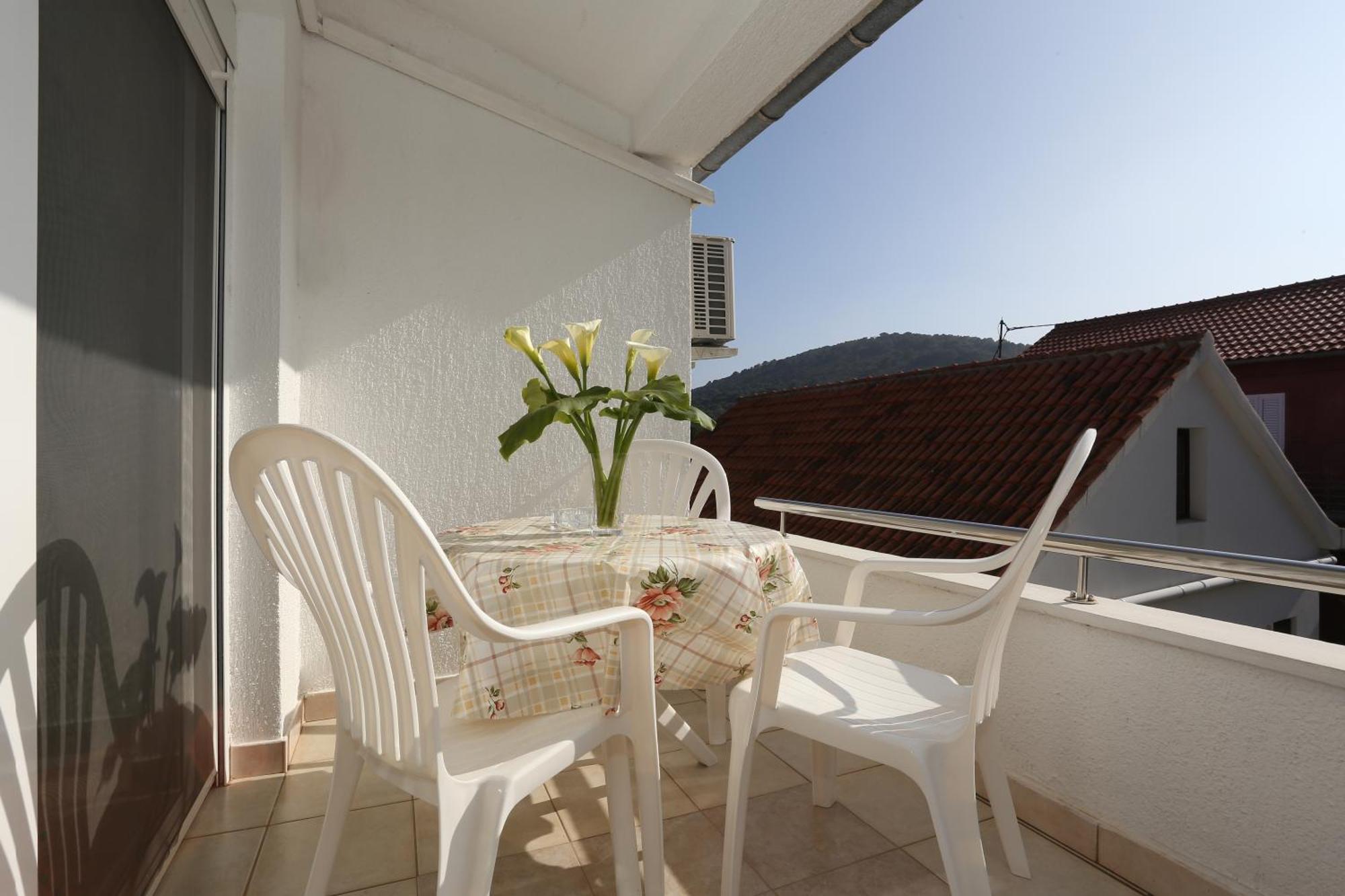 Apartments Olga Božava Екстериор снимка