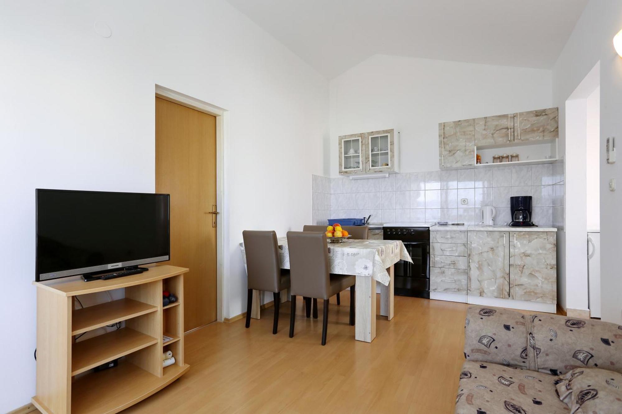 Apartments Olga Božava Екстериор снимка